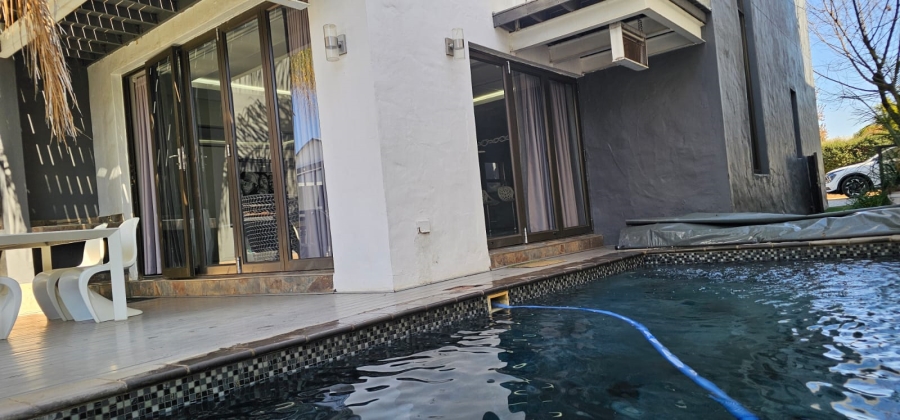 3 Bedroom Property for Sale in The Islands Estates North West